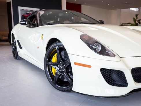 Used 2011 Ferrari 599 SA Aperta image 14