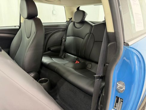Used 2013 MINI Cooper Hardtop image 24