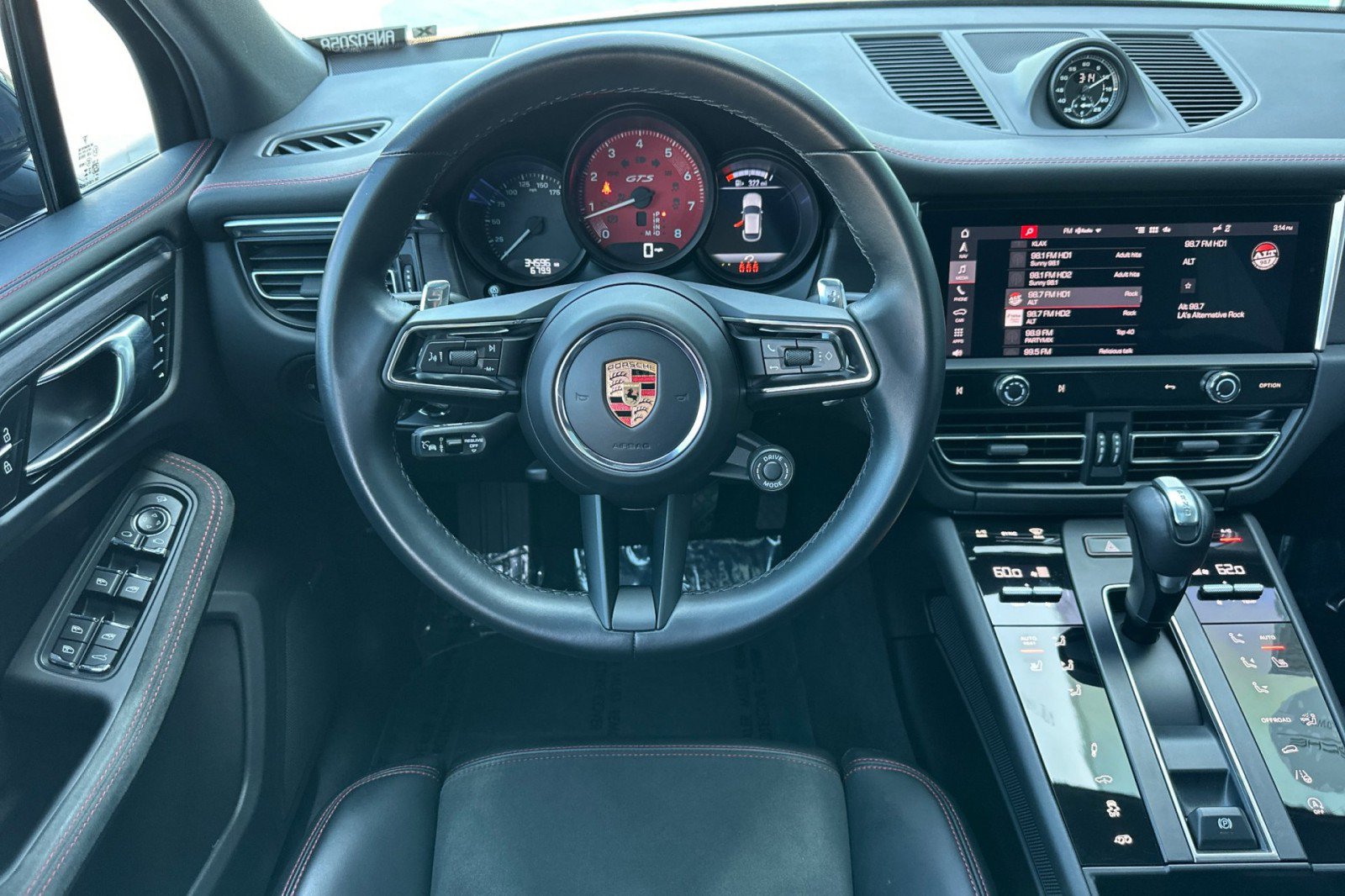 Certified 2024 Porsche Macan GTS AWD/4WD image 14