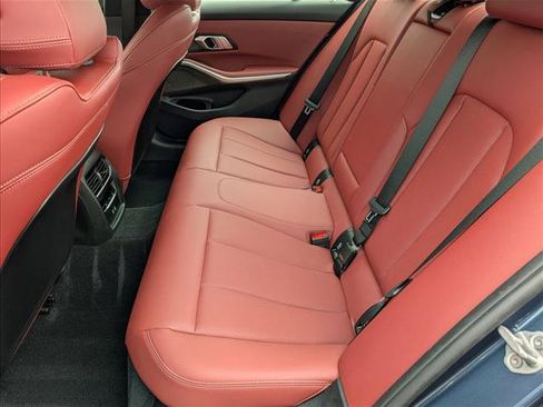 Certified 2025 BMW 330i Sedan w/ M Sport Package image 20