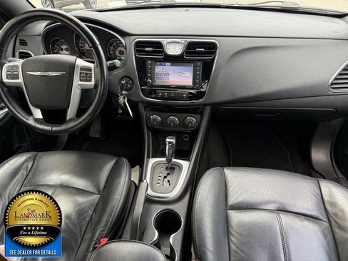 Used 2012 Chrysler 200 Limited image 16
