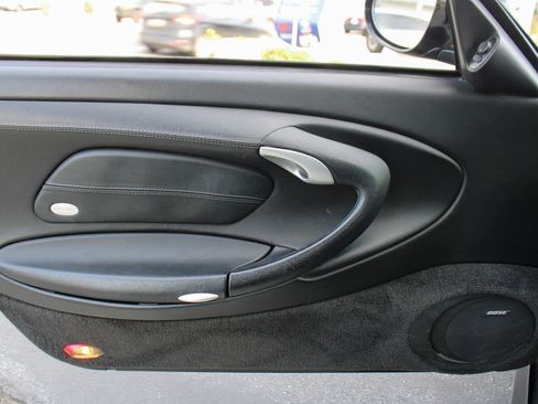Used 2004 Porsche 911 Carrera 4S AWD/4WD image 36