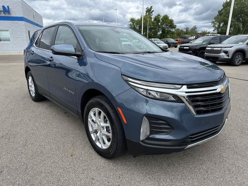 Used 2024 Chevrolet Equinox LT FWD image 11