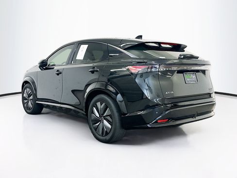 Used 2023 Nissan Ariya AWD image 5