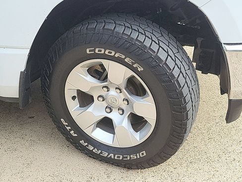 Used 2023 RAM 1500 Big Horn AWD/4WD image 31