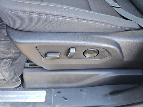 Used 2024 GMC Sierra 1500 SLE image 31