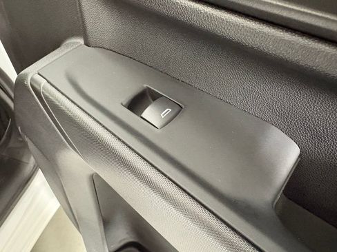 Certified 2025 Chevrolet Silverado 2500 Custom w/ Custom Value Package AWD/4WD image 15