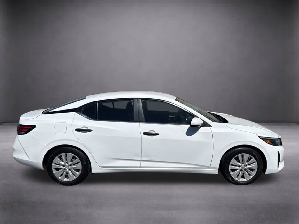 Used 2024 Nissan Sentra S FWD image 3