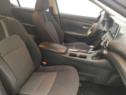 Used 2021 Nissan Sentra SV FWD image 21