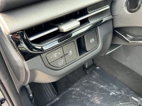New 2026 Kia Sportage X-Line w/ X-Line Technology Package AWD/4WD image 19