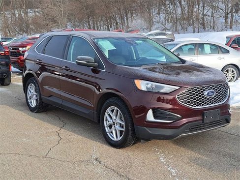 Used 2024 Ford Edge SEL image 6