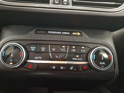 Used 2024 Ford Escape Active AWD/4WD image 25