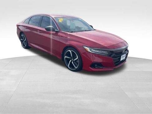 Used 2022 Honda Accord Sport image 3