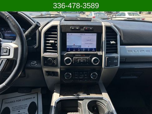 Used 2021 Ford F250 Lariat w/ Lariat Ultimate Package AWD/4WD image 17