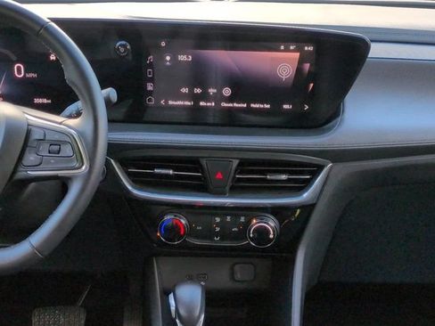 Used 2024 Buick Encore GX Sport Touring w/ Advanced Technology Package AWD/4WD image 17