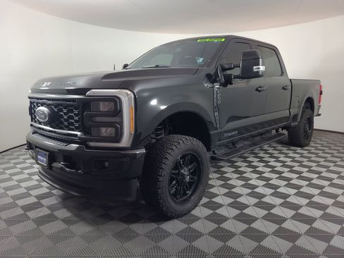 Used 2023 Ford F250 Lariat w/ Lariat Ultimate Package image 7