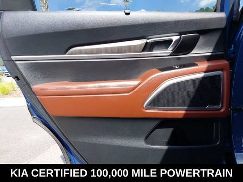 Certified 2024 Kia Telluride EX w/ EX Captain's Chair Package FWD image 24