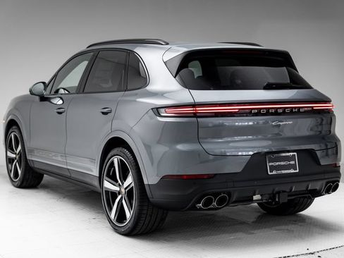 New 2026 Porsche Cayenne AWD/4WD image 3
