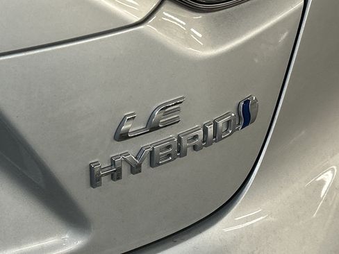 Used 2023 Toyota Corolla LE FWD image 9