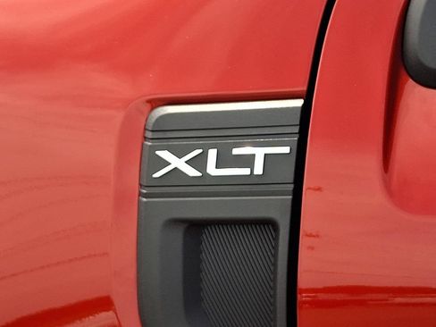 Used 2023 Ford Maverick XLT FWD image 30