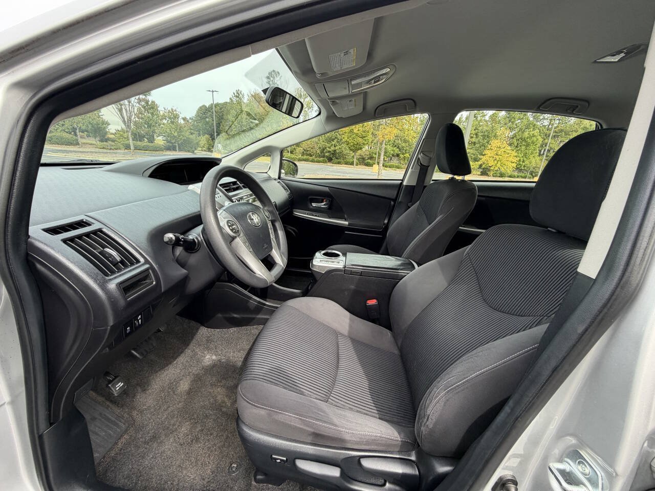 Used 2015 Toyota Prius V Three FWD image 7