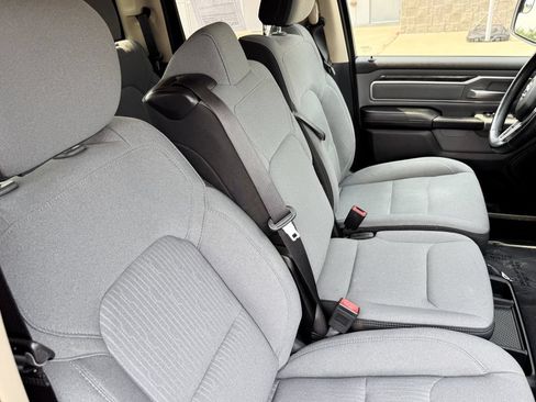 Used 2019 RAM 1500 Big Horn AWD/4WD image 30