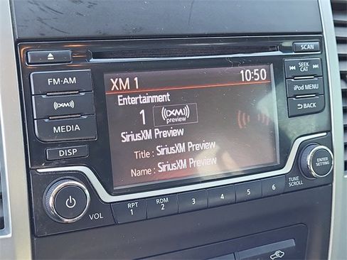 Used 2018 Nissan Frontier SV image 15