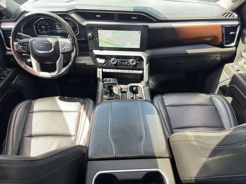 Used 2023 GMC Sierra 1500 Denali AWD/4WD image 18