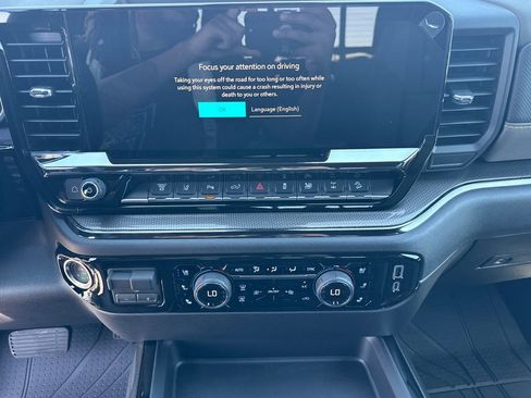 New 2026 Chevrolet Silverado 2500 ZR2 image 30