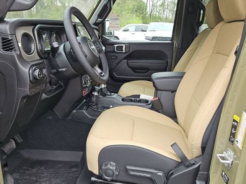 New 2026 Jeep Gladiator Willys image 11