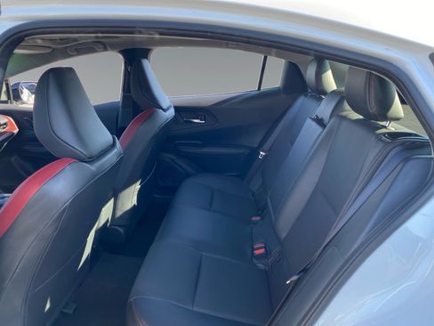 Used 2024 Toyota Prius Prime Premium FWD image 13