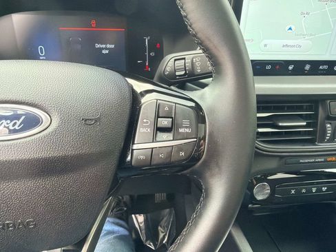 Used 2025 Ford Escape Active w/ Tech Pack #1 AWD/4WD image 28