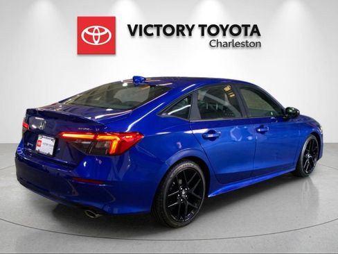 Used 2024 Honda Civic Sport image 7