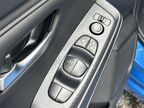 Certified 2025 Nissan Sentra SV w/ All-Weather Package image 17