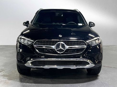 Certified 2025 Mercedes-Benz GLC 300 image 8