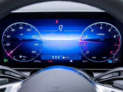 New 2026 Mercedes-Benz GLC 300 4MATIC image 25