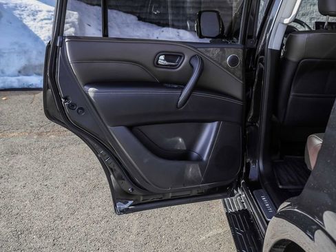 Used 2023 INFINITI QX80 Premium Select w/ Cargo Package image 18