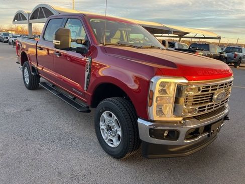 New 2025 Ford F250 XLT w/ FX4 Off-Road Package image 1