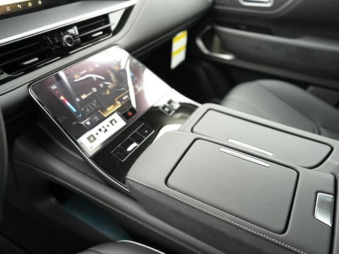 New 2025 INFINITI QX80 Sensory w/ Exterior Package image 16