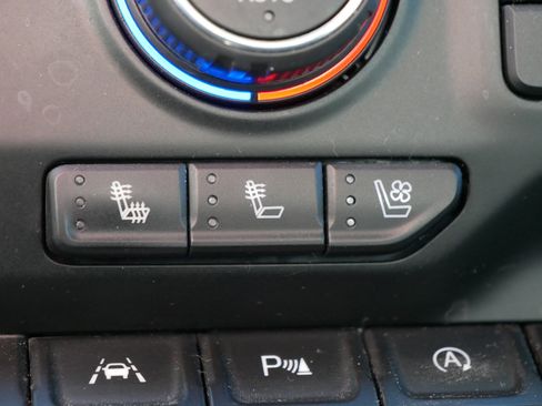 Used 2021 Chevrolet Silverado 1500 LTZ w/ Technology Package image 29