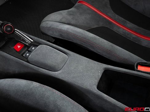 Used 2020 Ferrari 488 Pista Coupe image 41