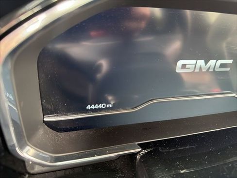 Used 2024 GMC Sierra 1500 Elevation image 7