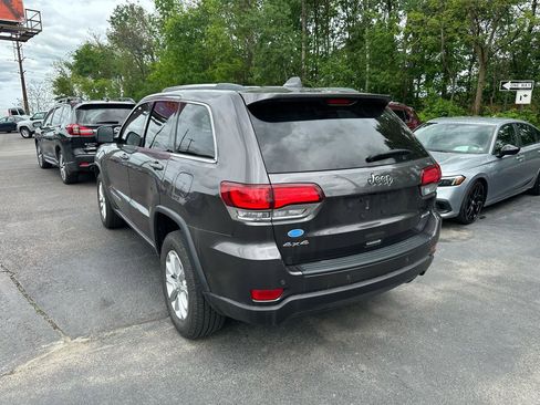 Used 2021 Jeep Grand Cherokee Laredo X AWD/4WD image 6