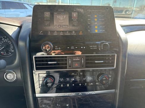 Used 2022 Nissan Armada Platinum w/ Captain's Chairs Package image 10
