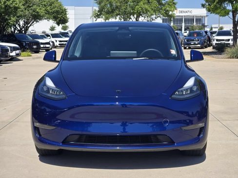Used 2023 Tesla Model Y Long Range AWD/4WD image 11