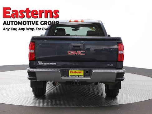 Used 2018 GMC Sierra 1500 SLE w/ SLE Value Package AWD/4WD image 5