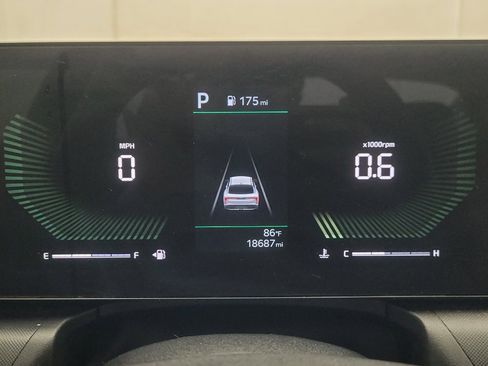 Used 2025 Kia K4 FWD image 23