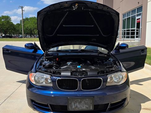 Used 2011 BMW 128i Convertible RWD image 15