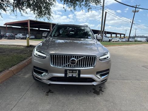Used 2024 Volvo XC90 T8 Plus w/ Protection Package Premier AWD/4WD image 2