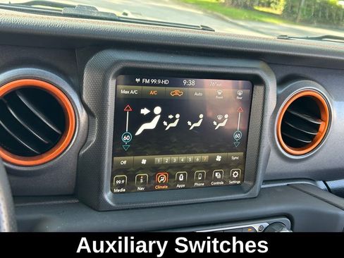 Certified 2023 Jeep Gladiator Mojave w/ LED Lighting Group image 23